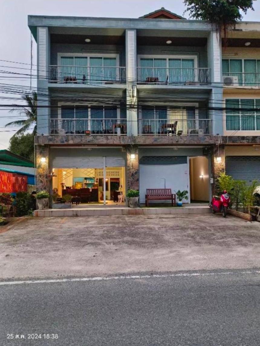 Hacia Light In Box Homestay Koh Samui